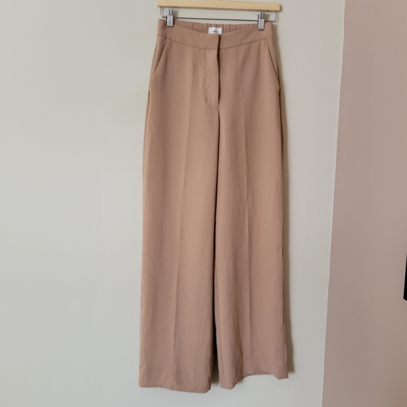 Aritzia Pants - Aritzia Wilfred Limitless Pant Crepette Tan High Rise Wide Leg Pants Size 4